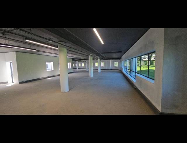 BUSINESS PROPERTY TO RENT IN VORNA VALLEY